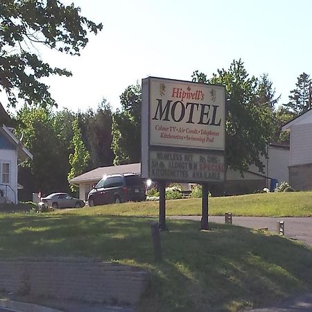 Hipwell'S Motel Fonthill Екстер'єр фото